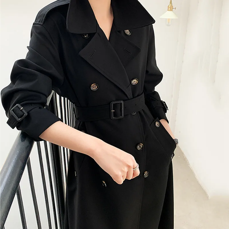 

Women Double Breasted Long Black Trench New Lapel Long Sleeve Loose Fit Windbreaker Fashion Spring Autumn 2021