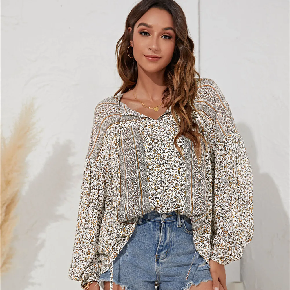 

Женская шифоновая блузка с цветочным принтом, длинная Свободная Повседневная Блузка в богемном стиле с отложным воротником и V-образным выр...