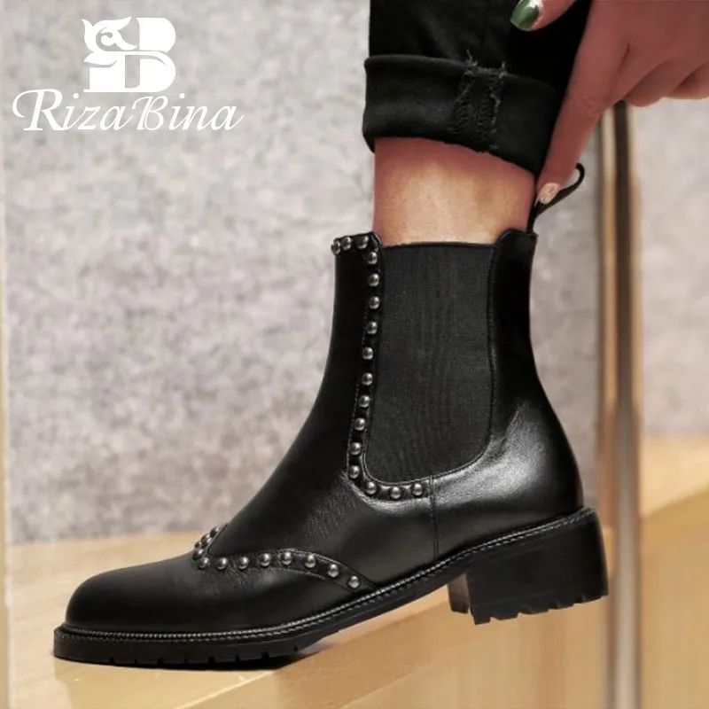 Ботинки Челси женские с заклепками из натуральной кожи на резинке размеры 34