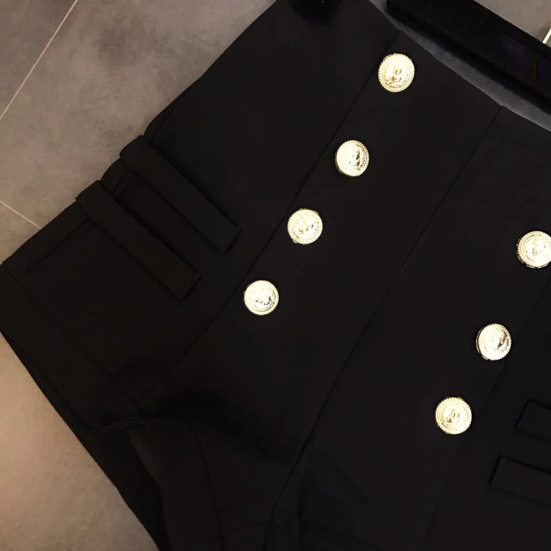 

Stylish HIGH STREET 2021 Designer Shorts Women's Double Breasted Lion Buttons Shorts
