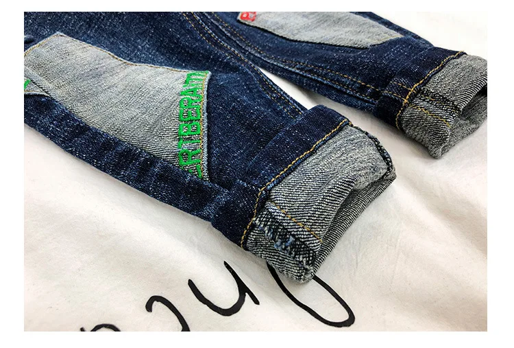 Kids Jeans for Boys Fashion Splice Denim Trousers Children Broken Hole Jeans Autumn Winter Casual Costume Wear Long Pants