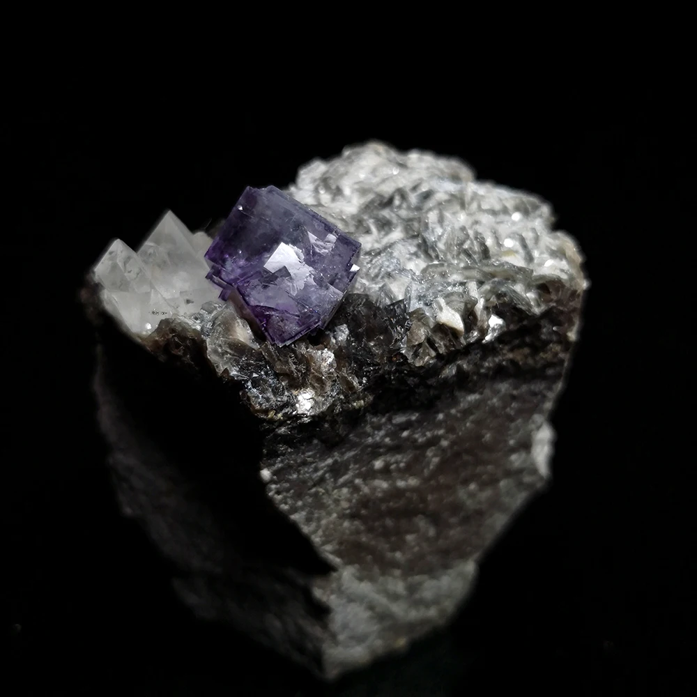 

118g Natural Stone Quartz Fluorite Mineral Crystal Specimen from Yaogangxian Hunan Province,China A3-2