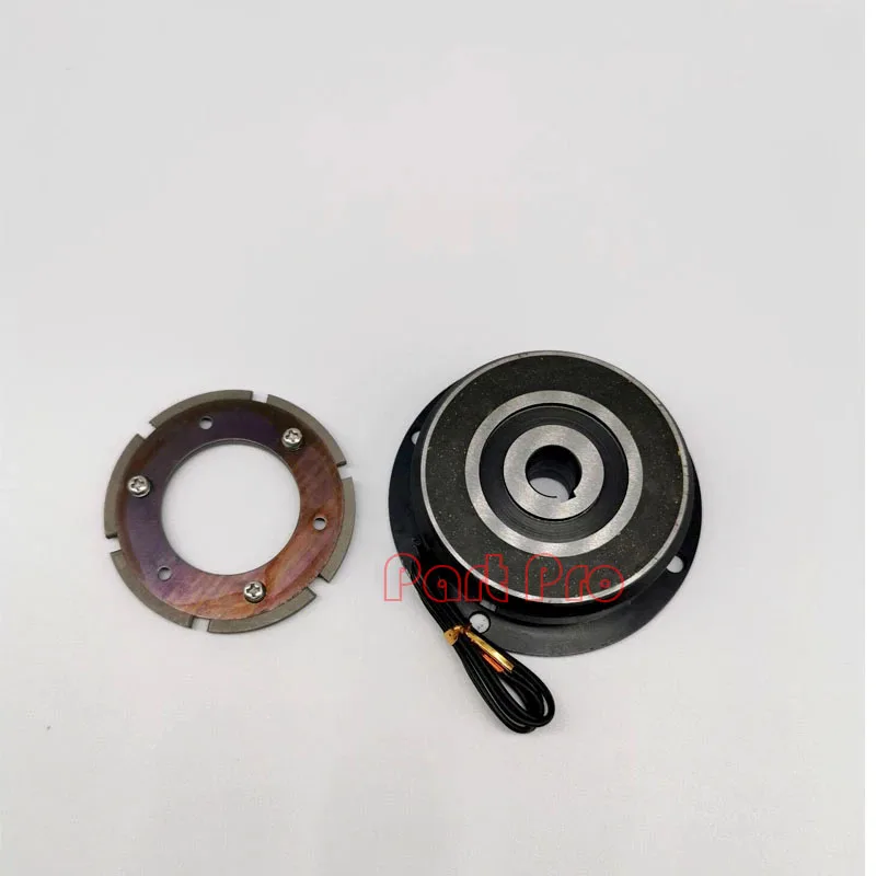 

FCD-006 Miniature electromagnetic clutch FCD-0.6 DC24V 11W 0.6KG inner hole 12MM 15MM