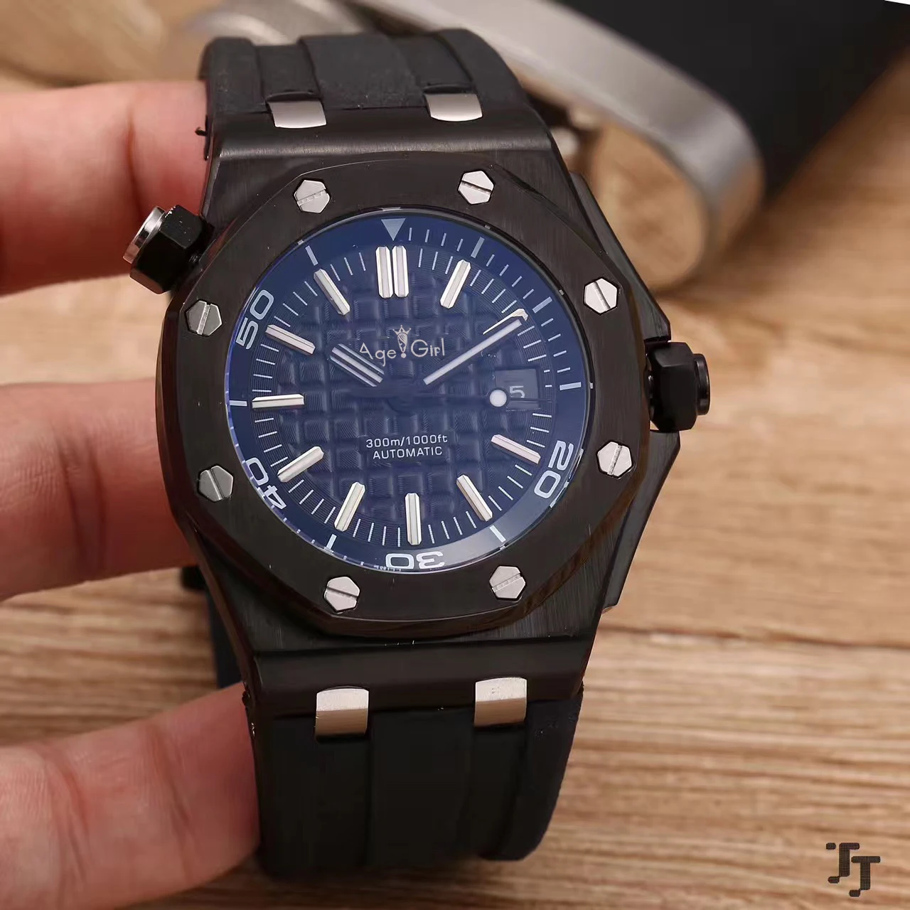 

Classic New Men Stainless Steel Automatic Mechanical Watch Diver Sapphire Sport Watches Full Black Rubber AAA+