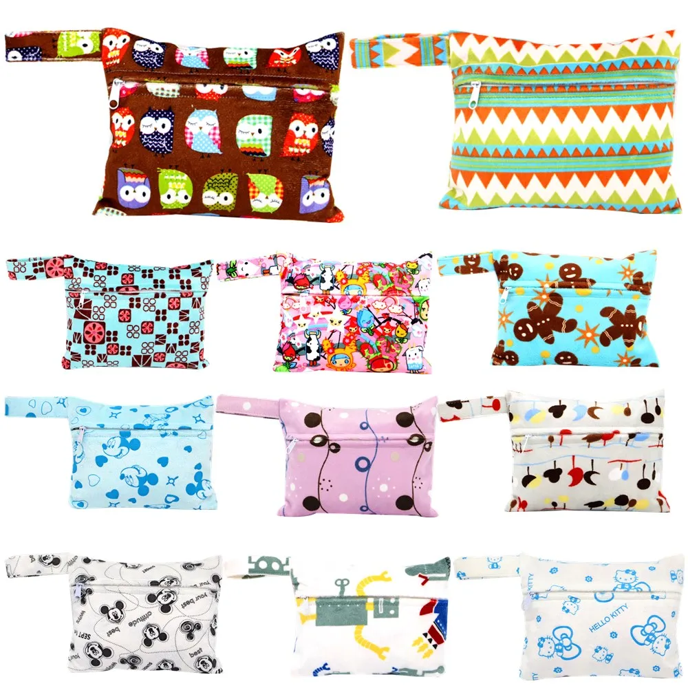 

Waterproof Reusable Wet Bag Printed Pocket Diaper Bag Minky PUL Travel Dry Wet Bag Mini Diaper Bag size 14*18CM