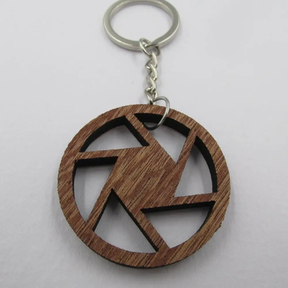wood circle sign Брелок с камерой деревянный подарок для друга папы сестры деревянный брелок для ключей подарки для фотографа - Цвет: wood circle sign