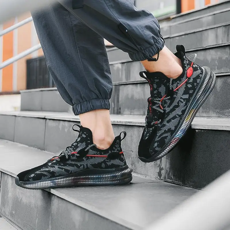 

Running Shoes Men 2021 New Men Rainbow Sole Sneakers Lace Up Flying Weave Jogging Shoes Athletic Footwear Breathable Sport Shoes