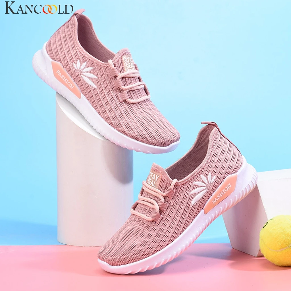 Женские кроссовки легкие дышащие на шнуровке Нескользящие спортивные с вышивкой