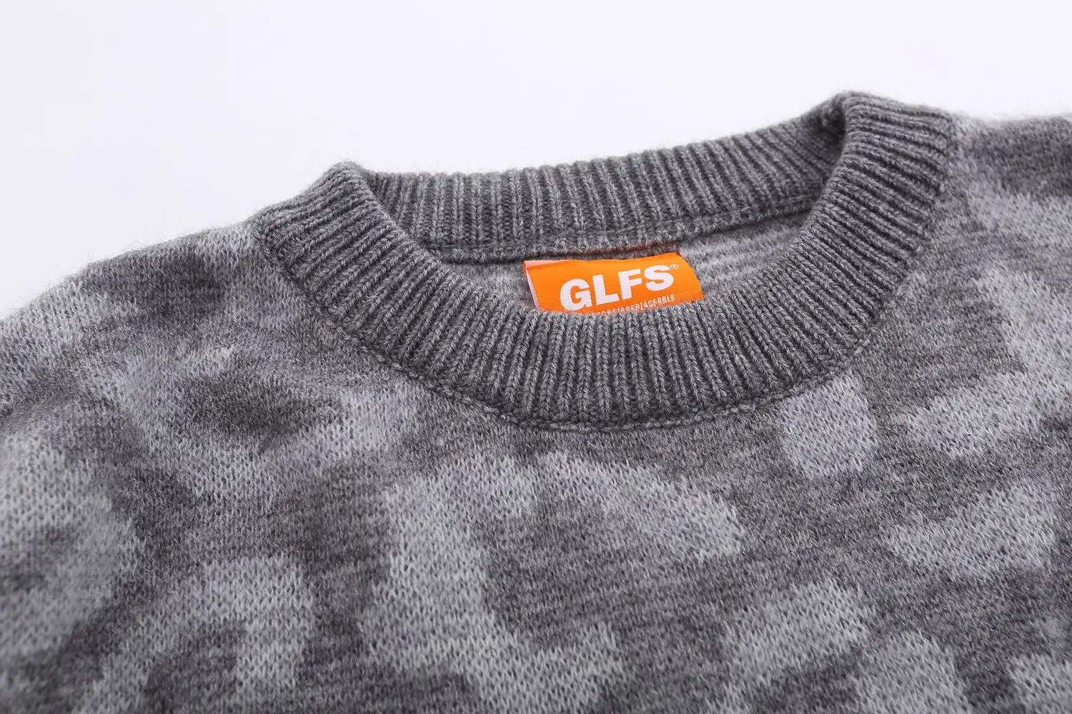 Мужской вязаный свитер на осень и зиму с длинным рукавом принтом плотные розовые