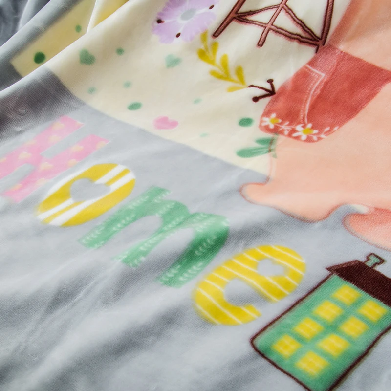 Детское легкое пасмурное одеяло мультяшное мягкое теплое всесезонное покрывало