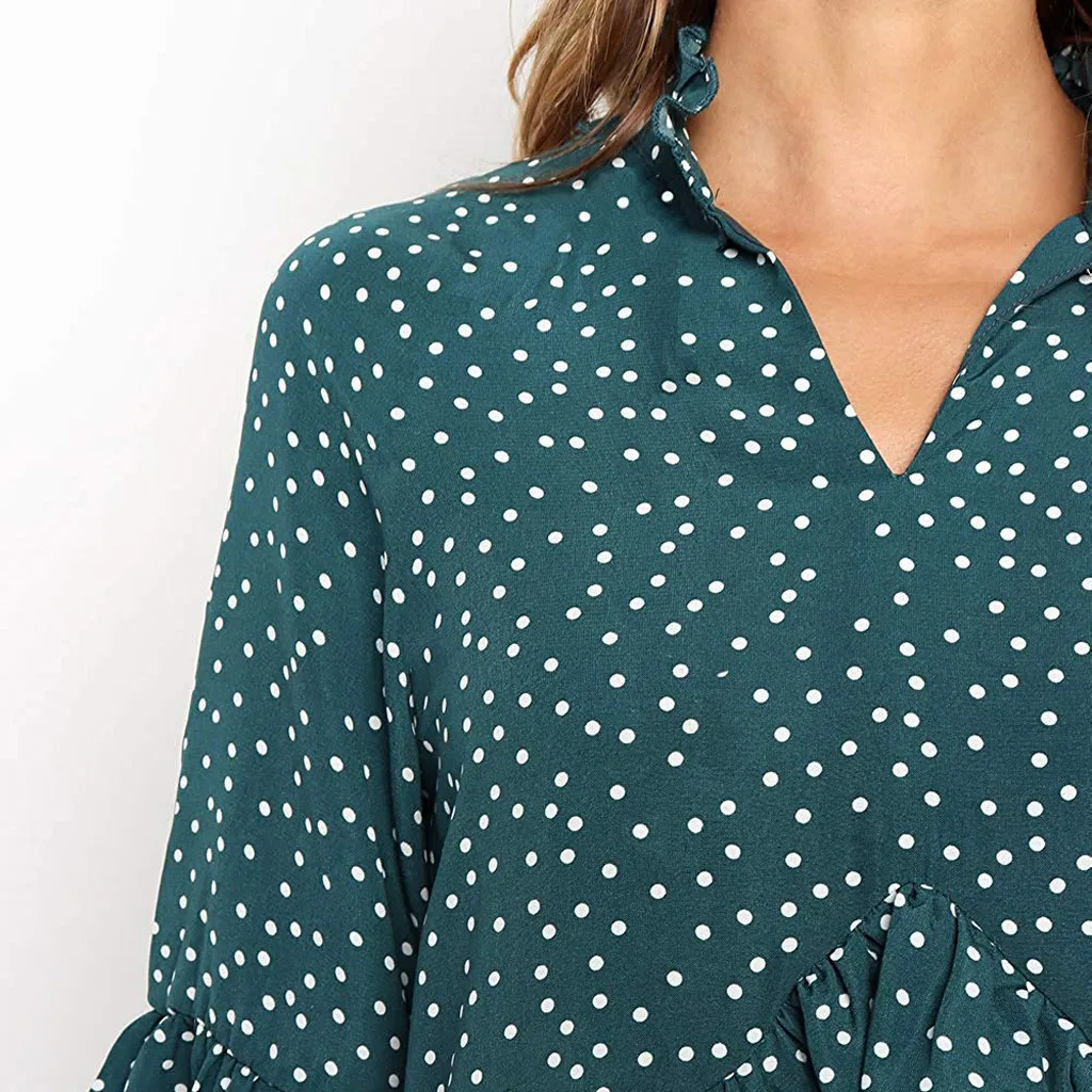 Женское мини-платье в горошек с V-образным вырезом и расклешенными рукавами |