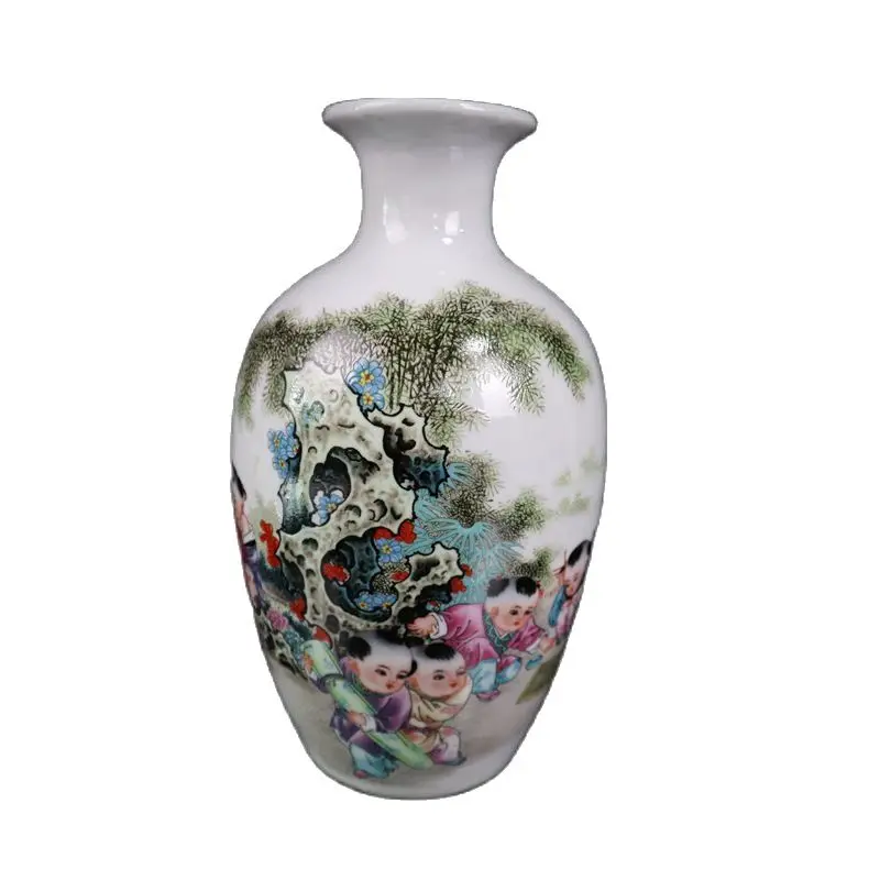 

Chinese Old Porcelain Famille Rose Vase