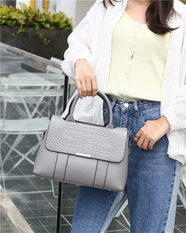 

Genuine Leather women Bag fashion high quality Handbag cross body Shoulder Bag new arrival