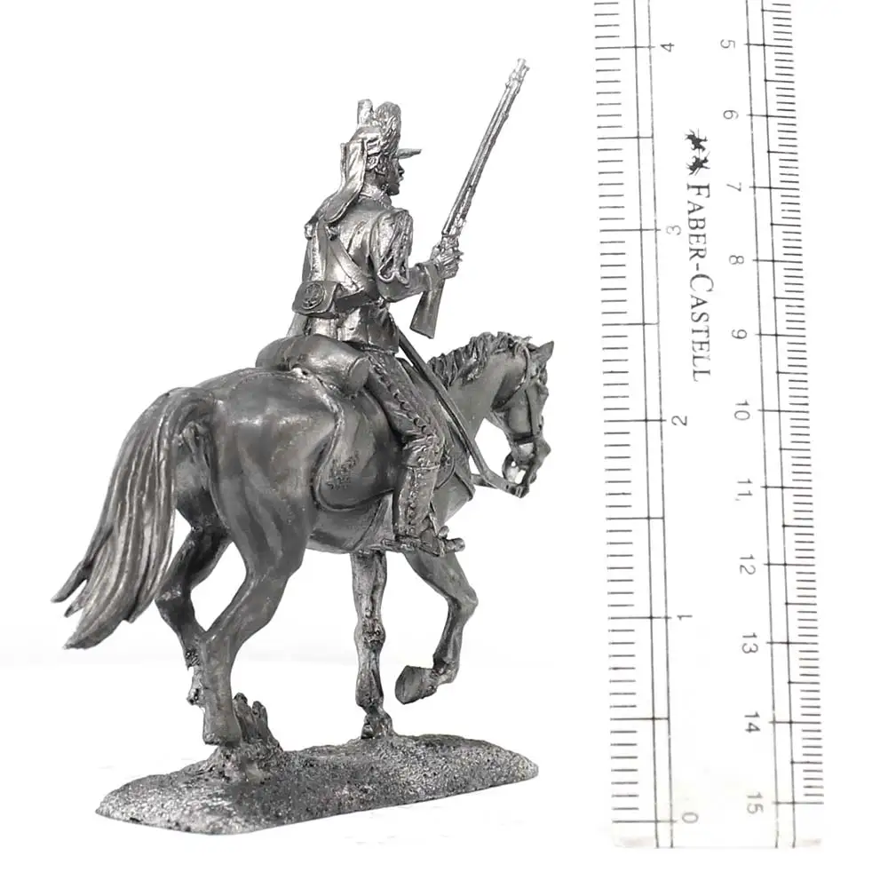 Рядовой легкоконных полков 1780-90 гг - оловянный солдатик фигурка 54 мм P502 | Дом и сад