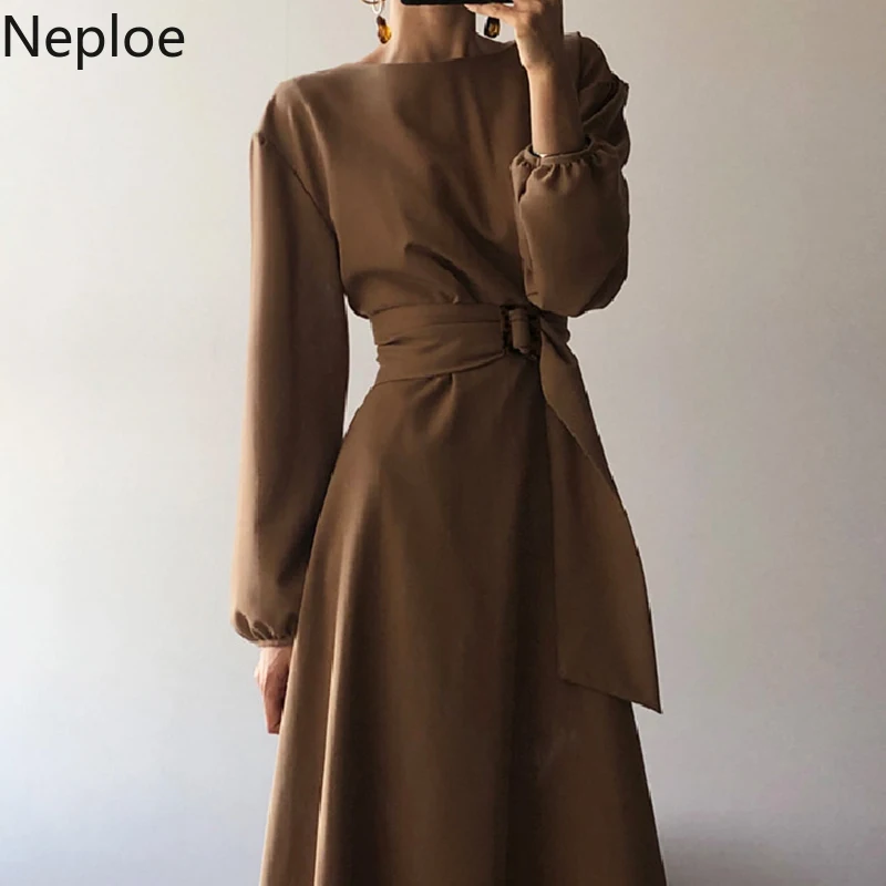 Женское длинное платье с круглым вырезом Neploe однотонное длинными рукавами на