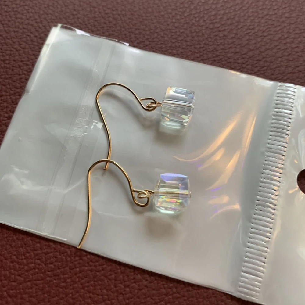 Женские Простые Стильные одноцветные маленькие серьги женские вечерние для