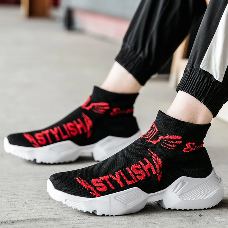 

Men's Socks Shoes Walking Running Casual Lightweight Non-slip Slip-on Sneakers Male Footwear Plus Size 39-47 zapatillas hombre