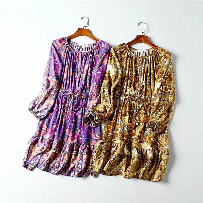 Женское платье с цветочным принтом длинным рукавом круглым вырезом и эластичной