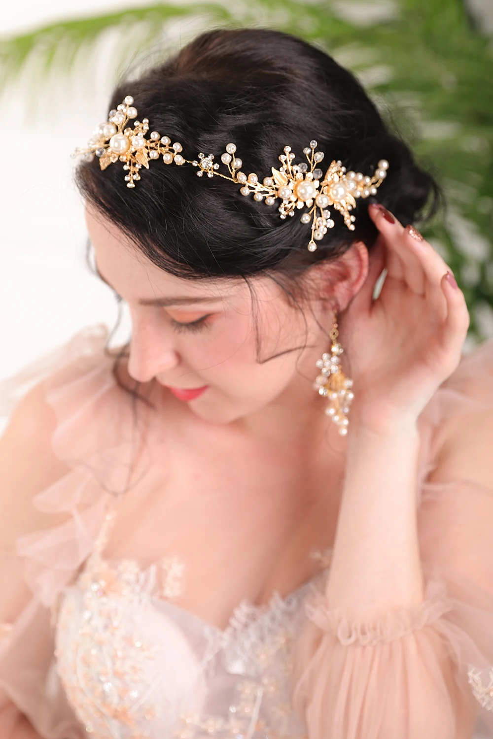 2020 популярный Золотой благородный цветок с жемчугом Стразы шикарная повязка для