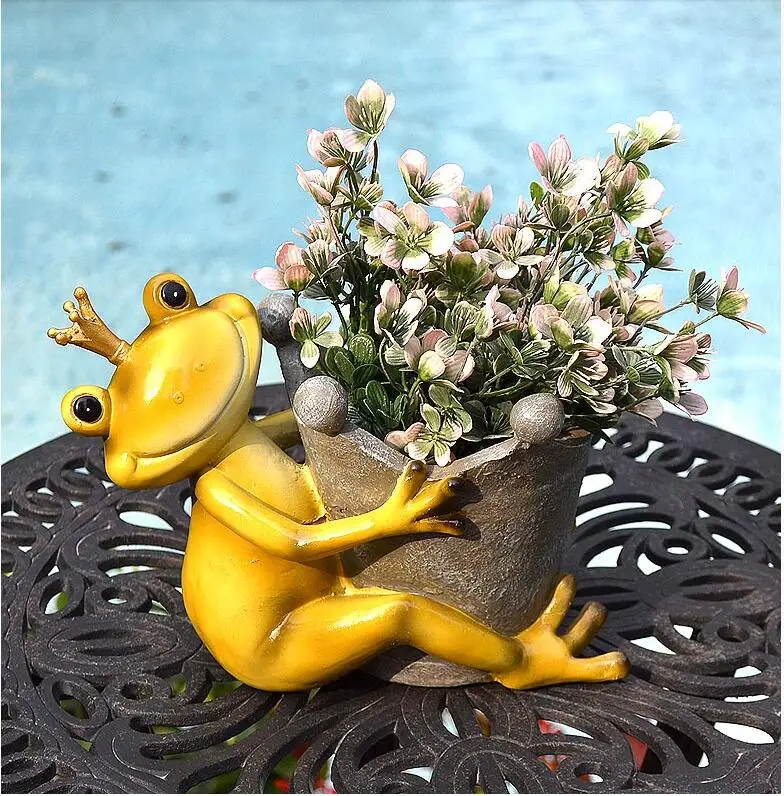 Уличная полимерная ваза-лягушка с животными + искусственный цветочный горшок