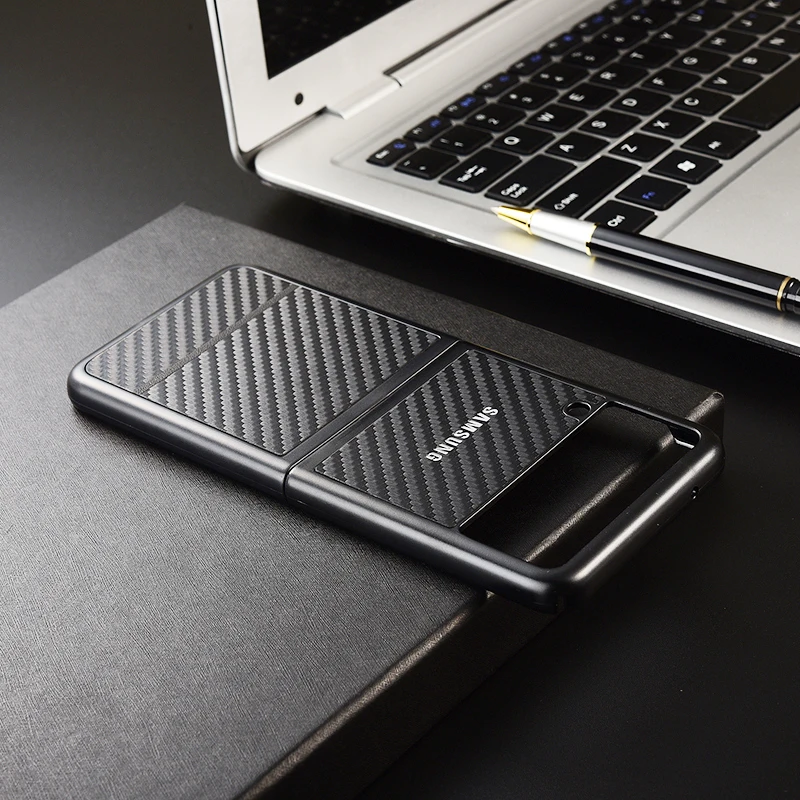 Чехол для телефона Samsung Z Flip 3 из углеродного волокна ультратонкий полноразмерный
