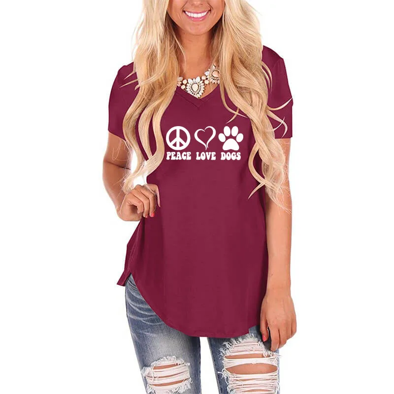 Женская футболка с V образным вырезом принтом сердечек и надписью|Футболки| |