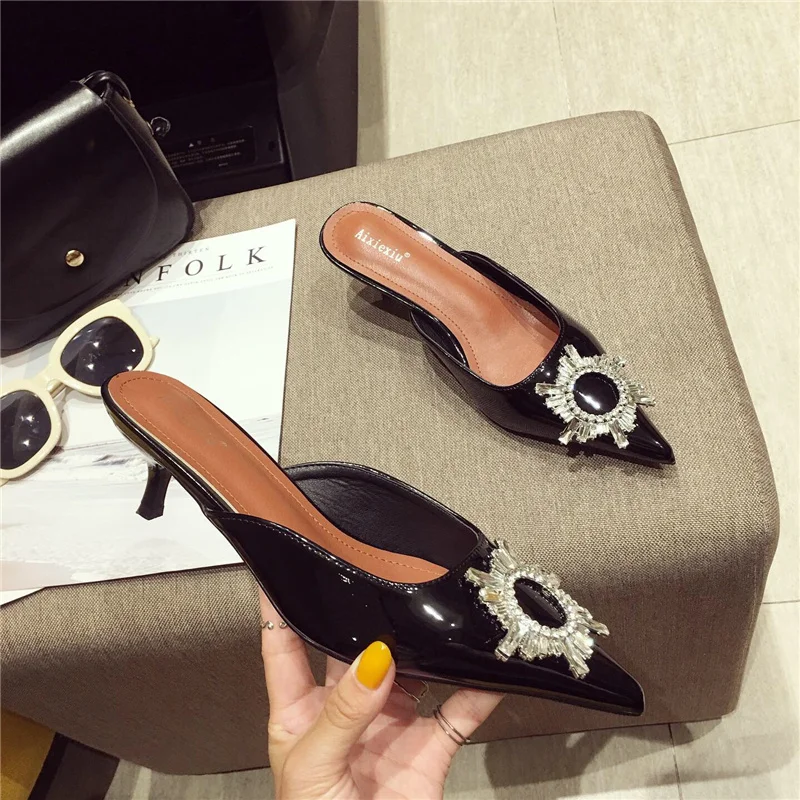 2020 летние роскошные дизайнерские женские шлепанцы на низком каблуке Цвет