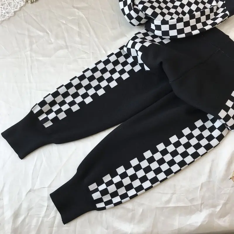 Женский трикотажный комплект ALPHALMODA топ в клетку и брюки с высокой талией