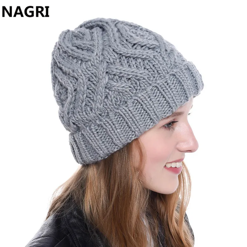 Женские зимние вязаные шапочки Skullies шапки 2019 однотонные мягкие шерстяные грубые