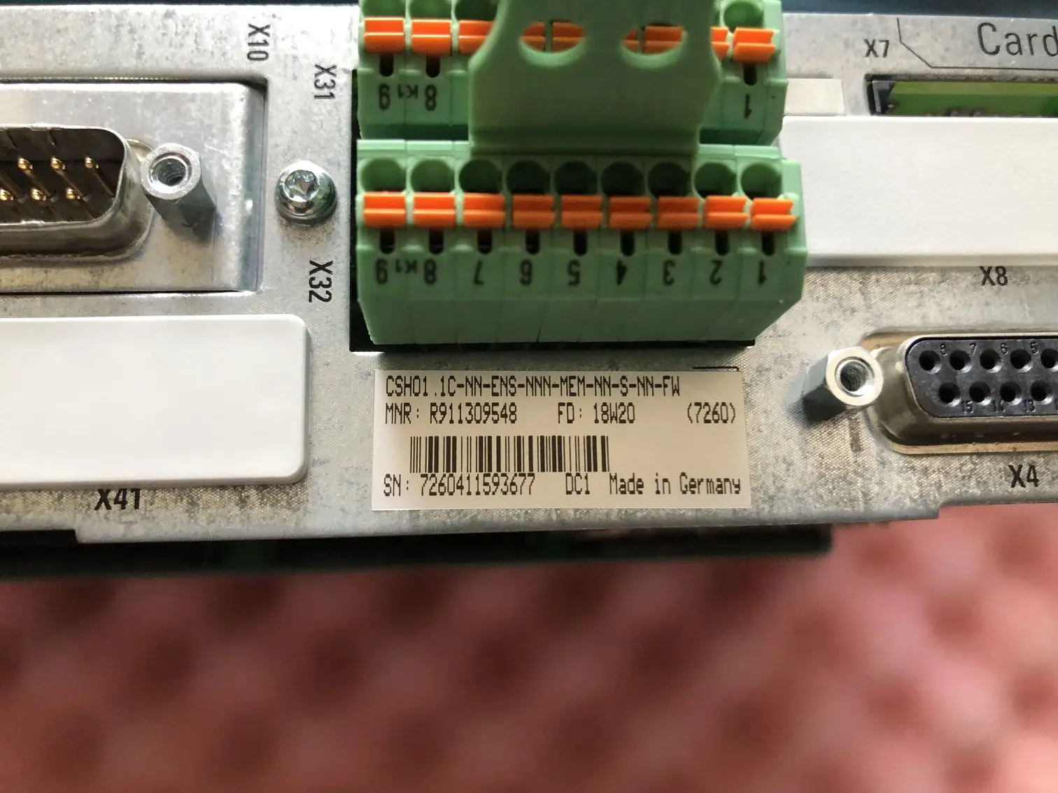 CSH01.1C-NN-ENS-NNN-MEM-NN-S-NN-FW усовершенствованный блок управления используемый в хорошем