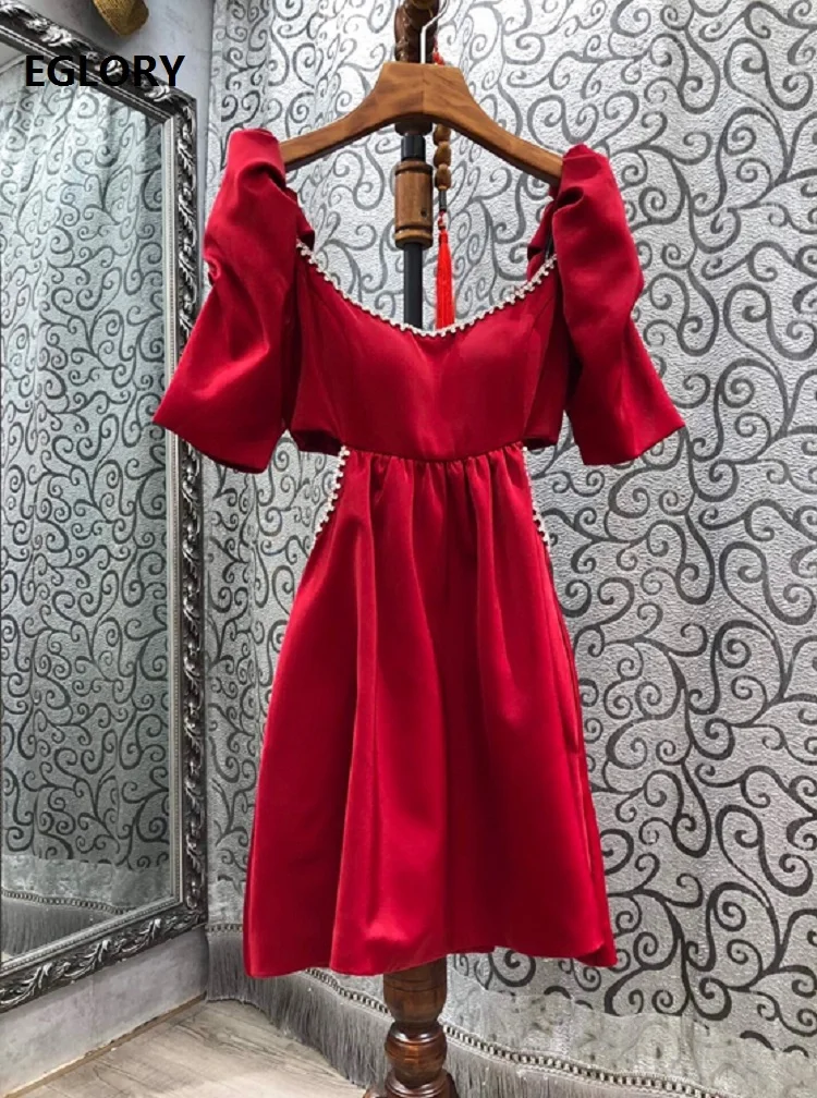 

Hollow Out Sexy Club Dress 2021 Spring Summer Party Ladies Sexy Square Collar Crystal Beading Deco Short Sleeve Black Red Gowns