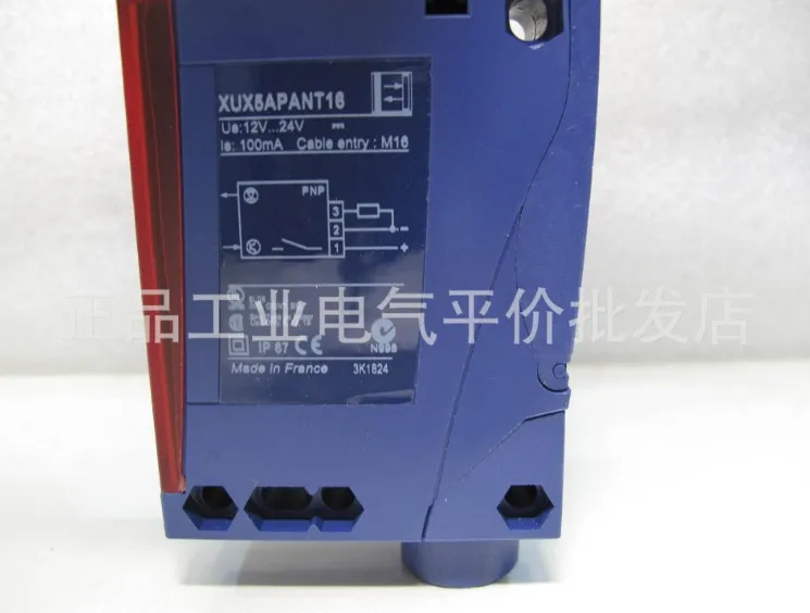 

Xux5apant16 Photoelectric Switch, Diffuse Photoelectric Sensor