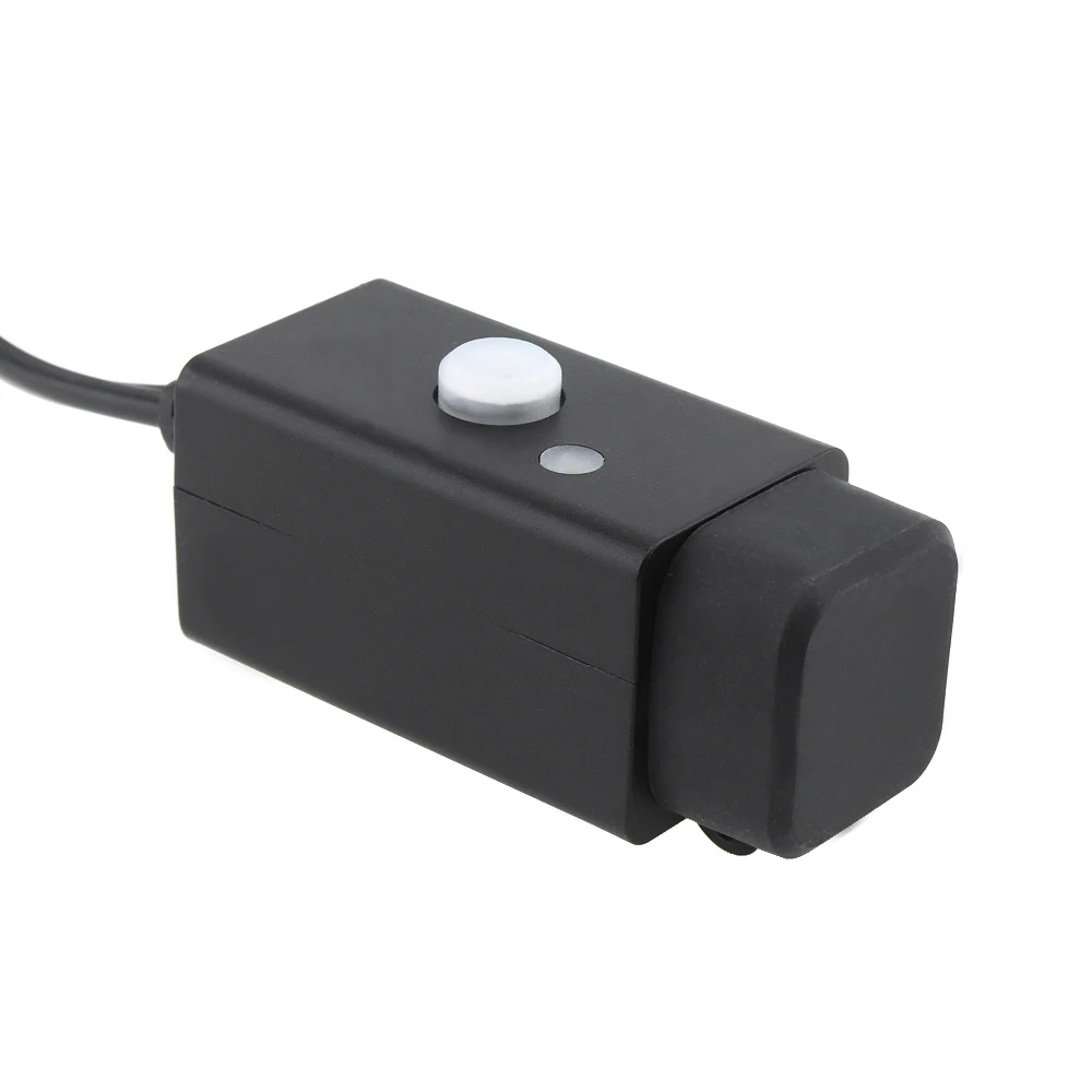 Черное водонепроницаемое зарядное устройство для мотоцикла 10-24 В постоянного