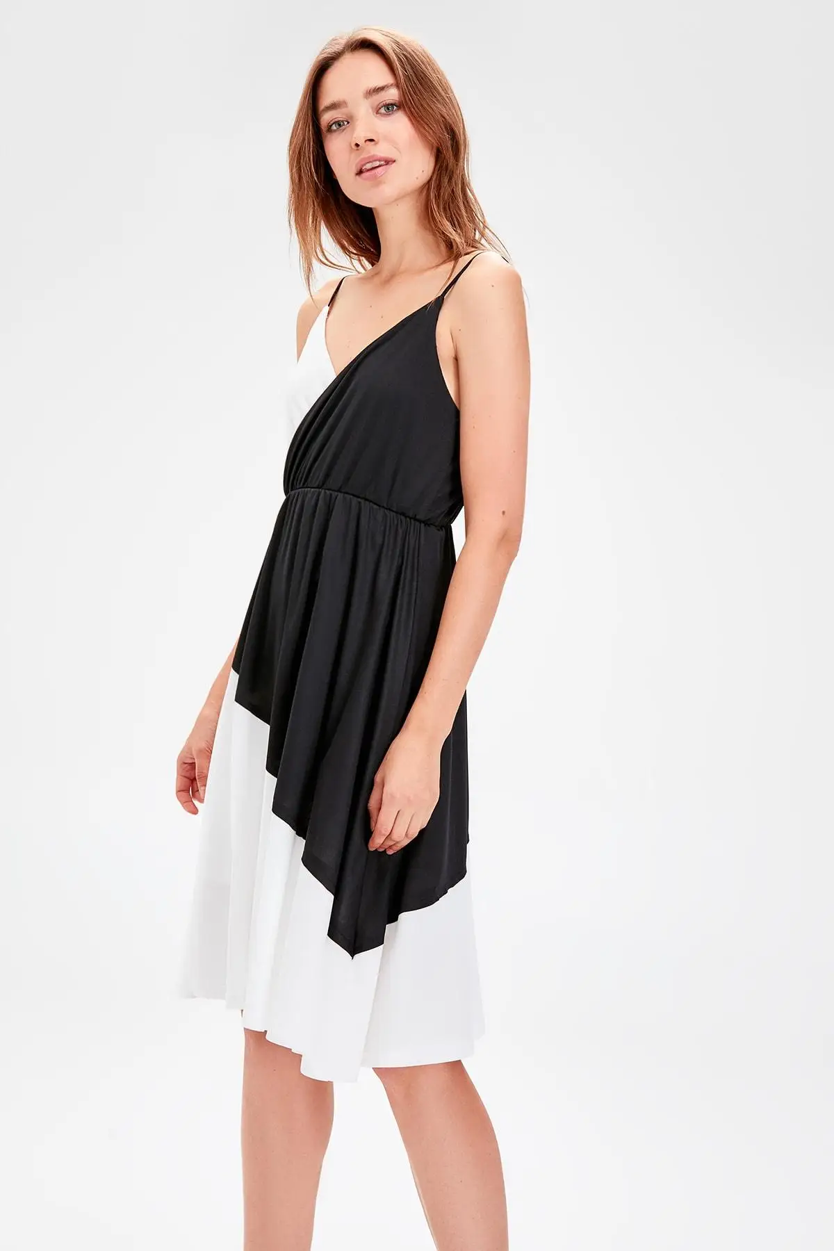 Trendyol Black With Color Block Knit Dress TWOAW20EL0401 | Женская одежда