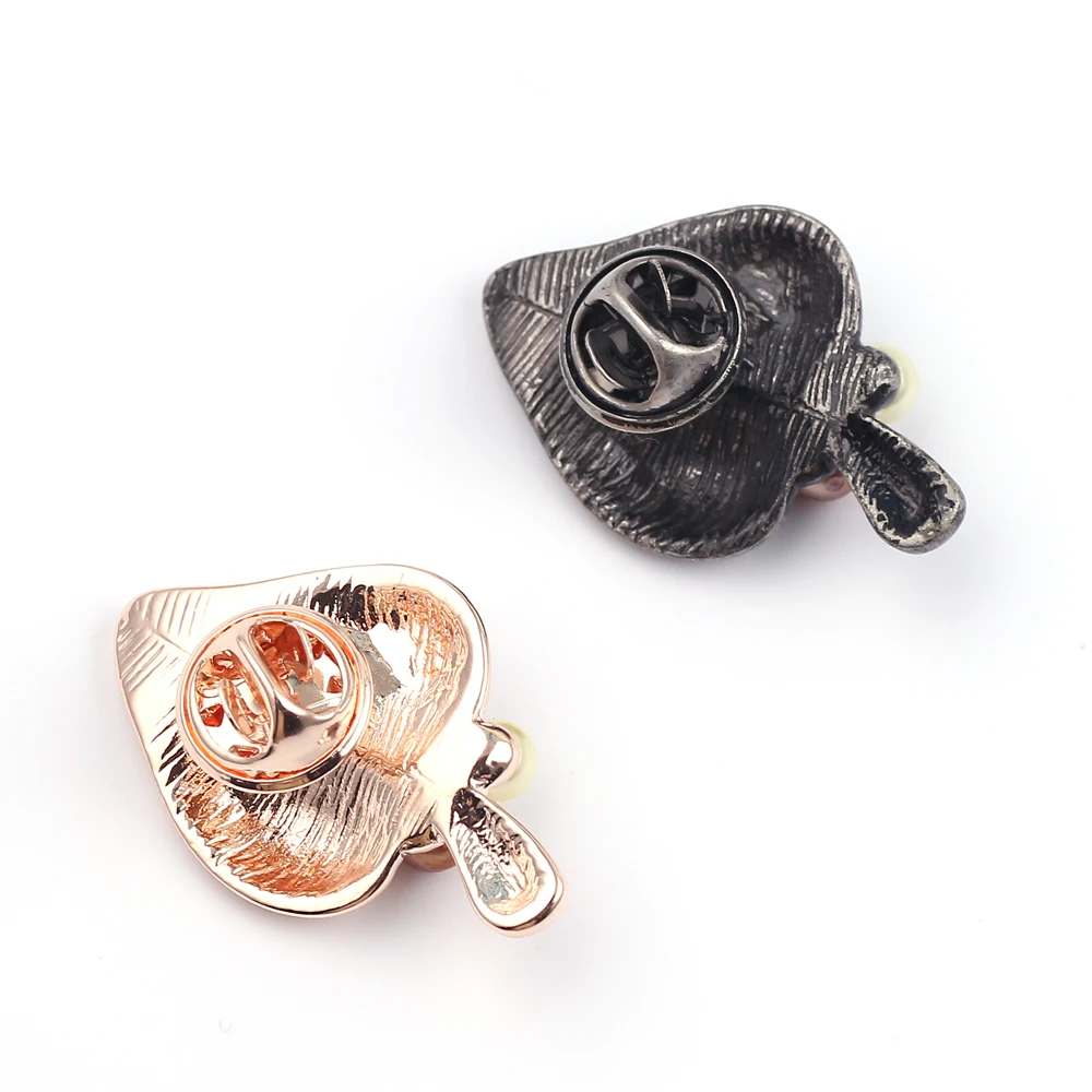 Женская Винтажная брошь в виде листьев желтая и белая на воротник свадебная