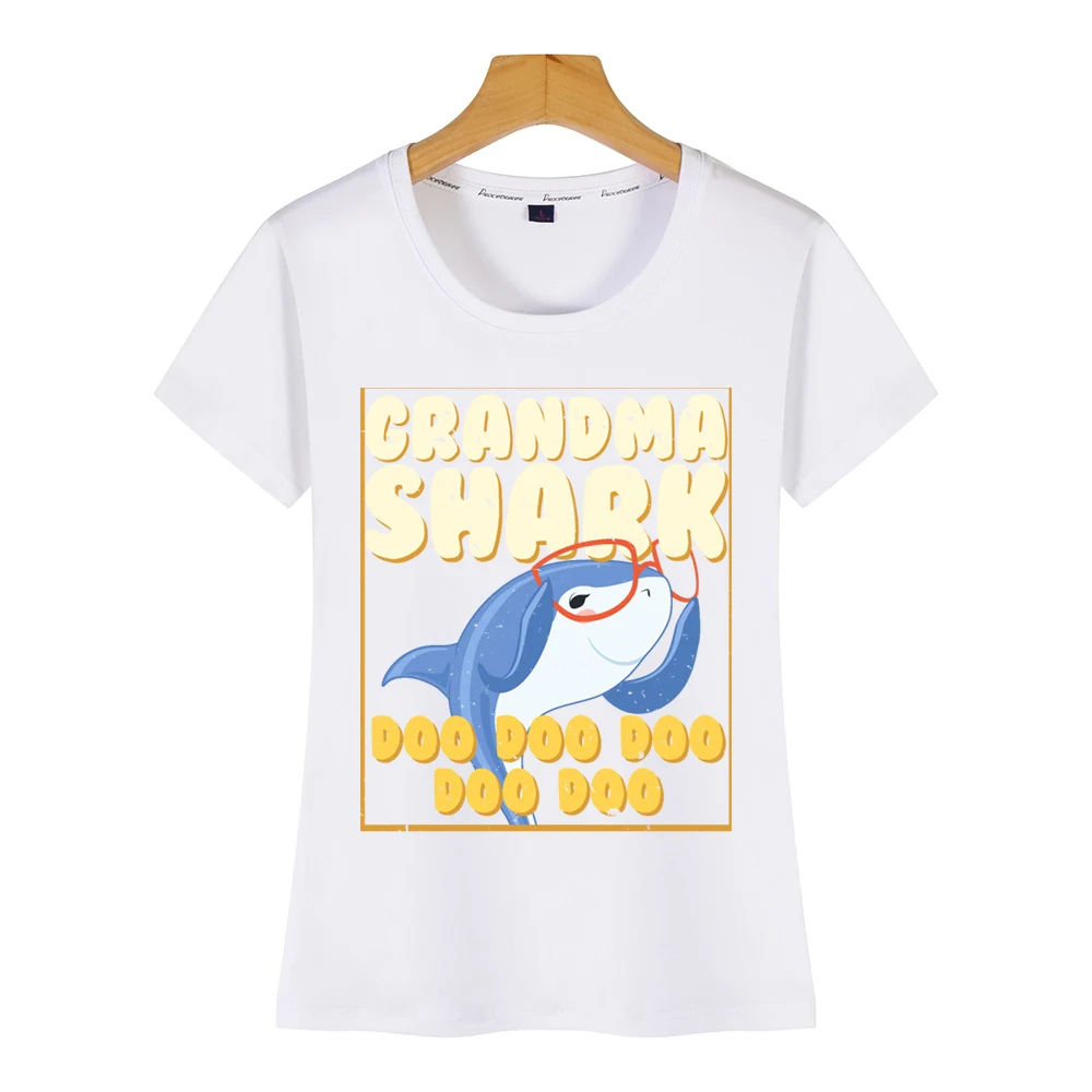 Топы футболки для женщин s grandma shark doo официальная женская футболка с принтом