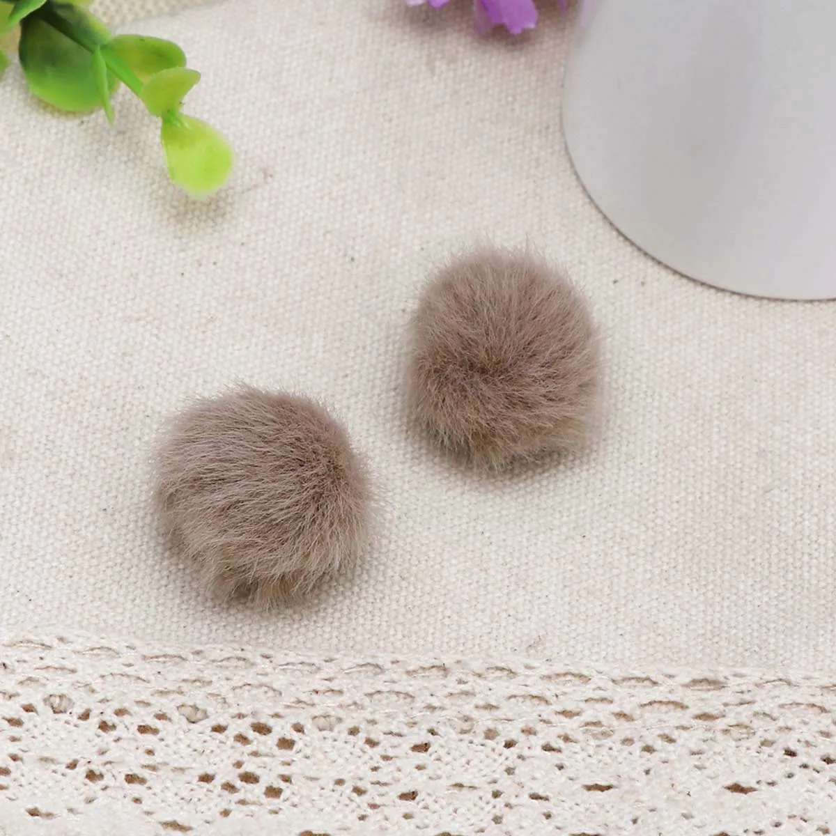 20 шт 20 мм имитация Hairball помпон милый меховой шарик ручной работы DIY материал ручной работы волосы серьги шар ювелирные изделия кулон - Цвет: 1