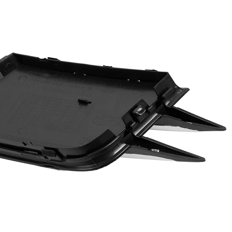 Передний бампер автомобиля Нижняя решетка противотумансветильник Накладка