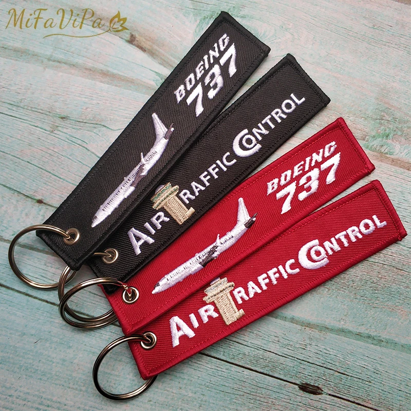 

MiFaViPa 30 PCS Fashion Trinkets Aviation Gift Keychains Air Traffic Controller Llavero Boeing 747 Embroidery Key Rings Porte