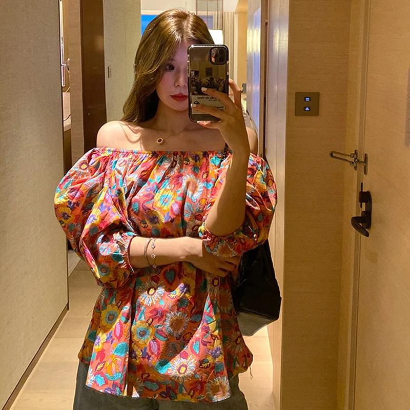 

New Vintage Floral Sunflower Print Blouse Women Summer Sexy Slash Neck Off-shoulder Tops Casual Puff Sleeve Women Shirt 13315
