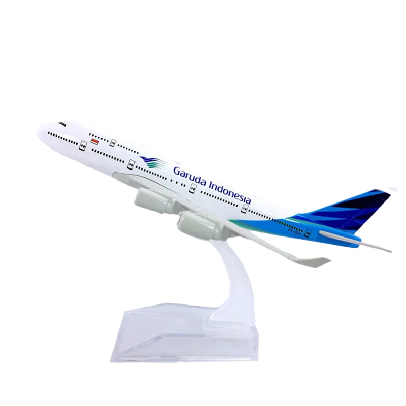 16 см 1:400 масштаб Boeing B747 400 модель игрушки Garuda Indonesia Airbus Смола самолет дисплей