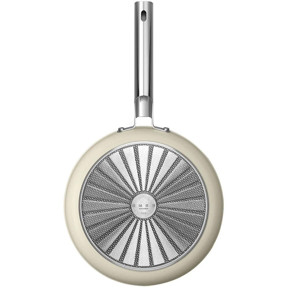 Сковорода Smeg CKFF2601CRM | Дом и сад