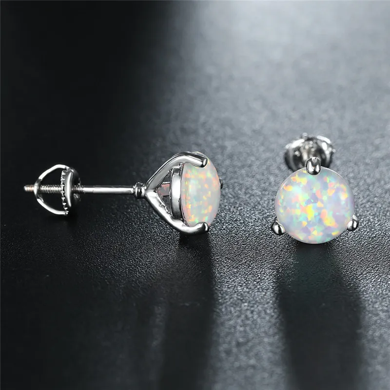 Изящные белые серьги с камнями-опалами классические маленькие круглые