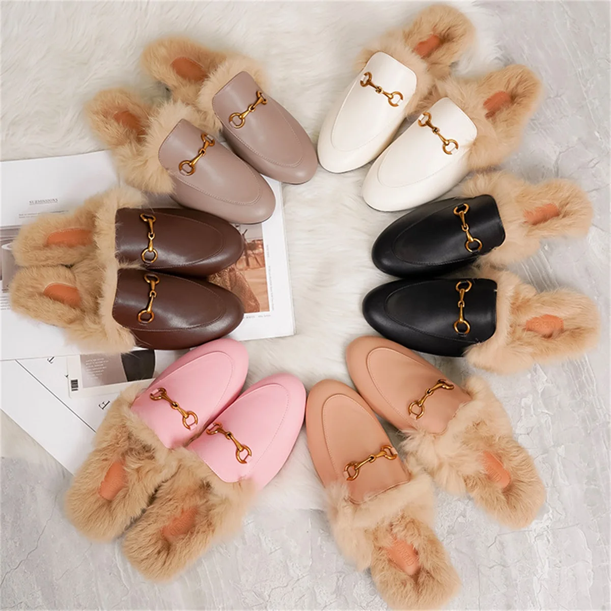 

Туфли женские с кроличьим мехом, уличная одежда, натуральный мех Мюллер, полуленивые, плоская подошва, модные тапочки, Осень-зима