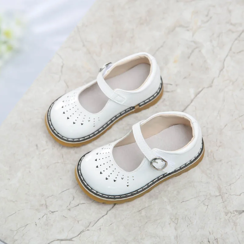 Туфли для маленьких девочек Кожаные Мэри Джейн белые черные школьные туфли