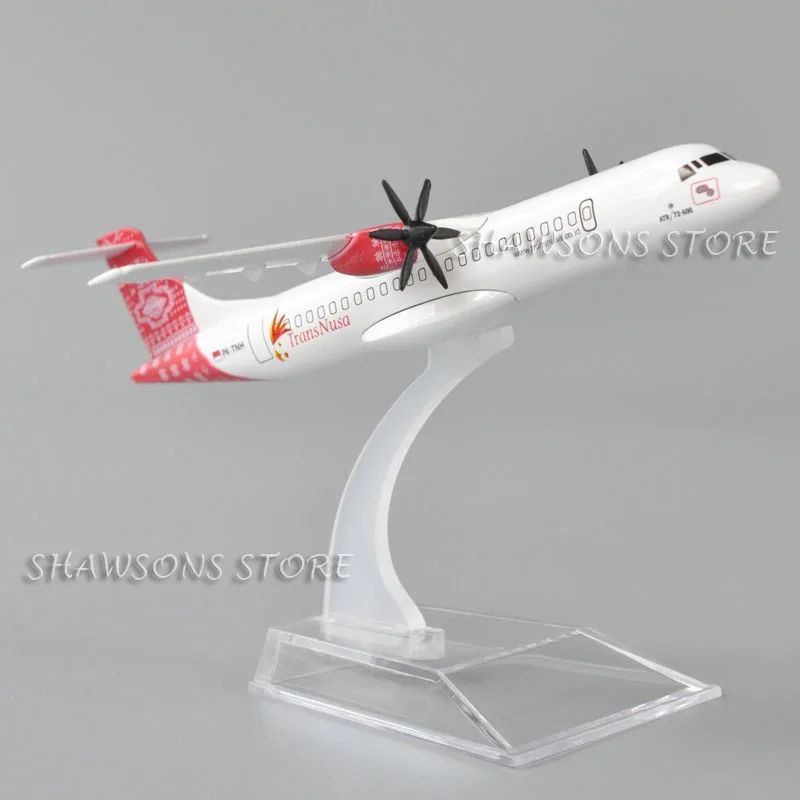 Литый под давлением Металл 1:200 модель самолета игрушки ATR 72-600 TransNusa Airline 16 см