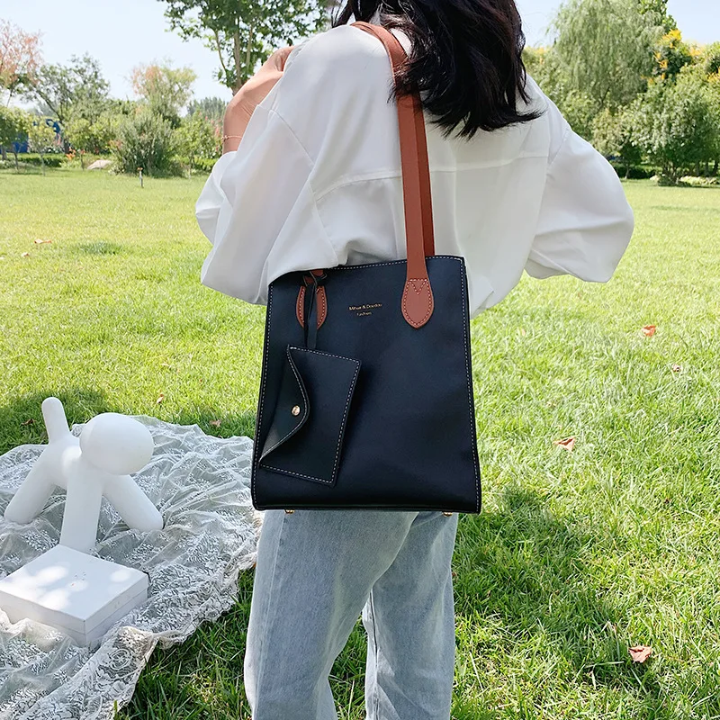 Вместительные сумки через плечо из искусственной кожи для женщин Дизайнерские