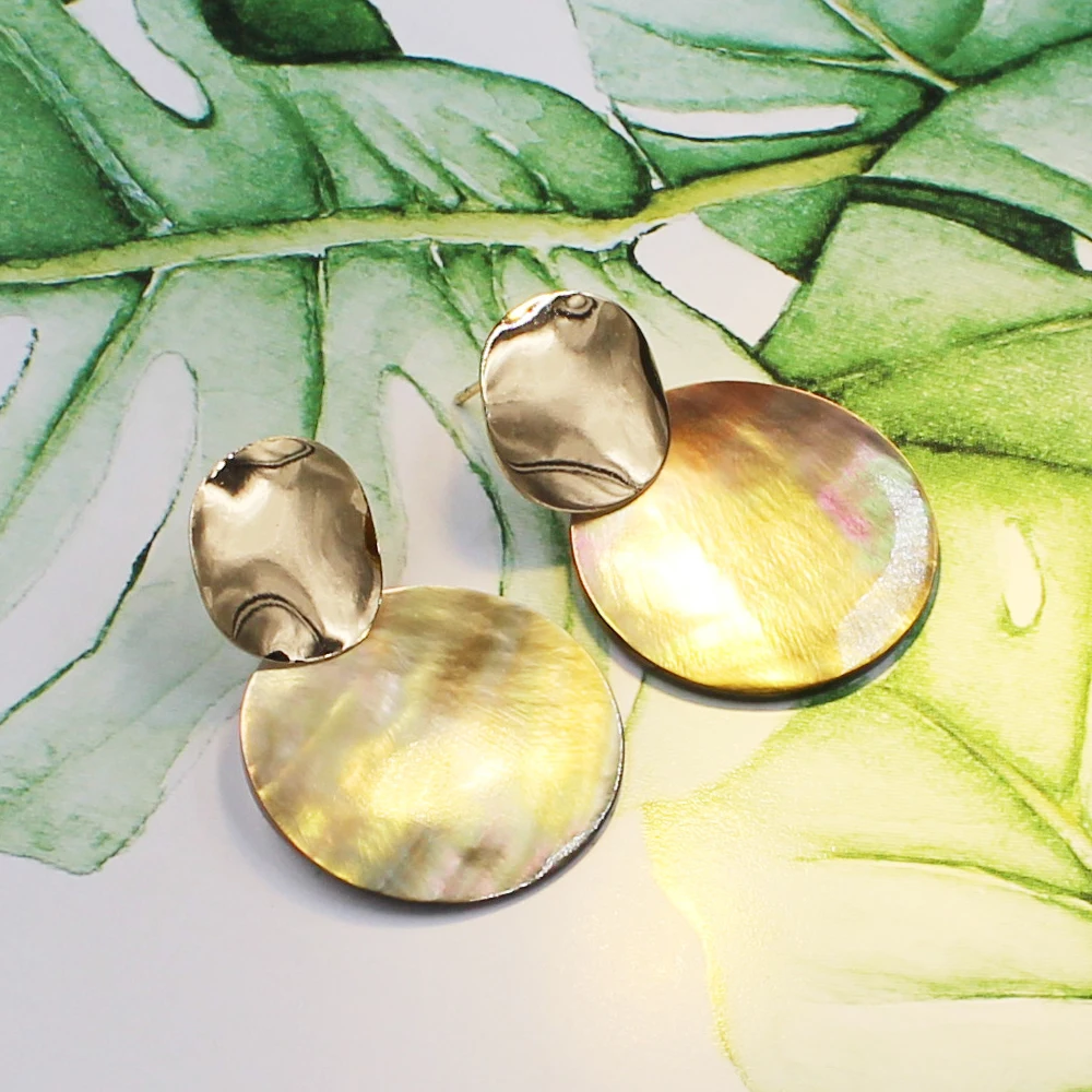 Натуральная перламутровая черная сережки в виде ракушек модные ювелирные