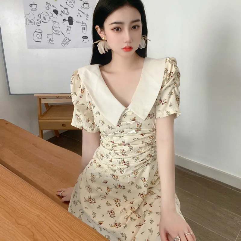 

Folds Design Summer 2021 Y2K One Piece Dress Korean Short Sleeve Elegant Floral Dresses Women Casual V-Neck Vintage Mini Dresses