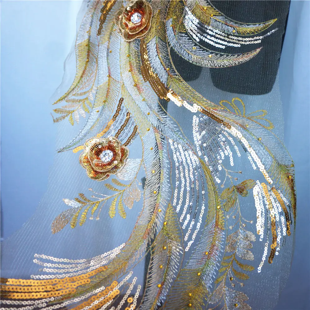Кружевная ткань с блестками вышитыми цветами и Фениксом 130 см | Дом сад